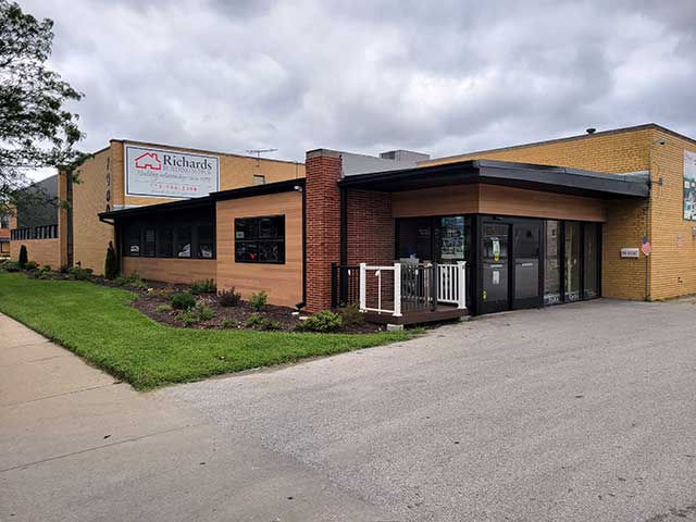 Richards Building Supply in Chicago, IL on 63rd St.