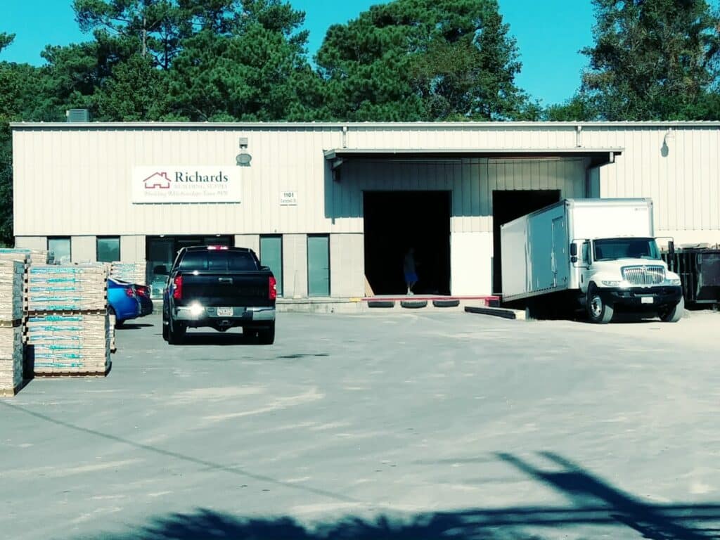 Richards Building Supply in Myrtle Beach, SC. Single story white building.